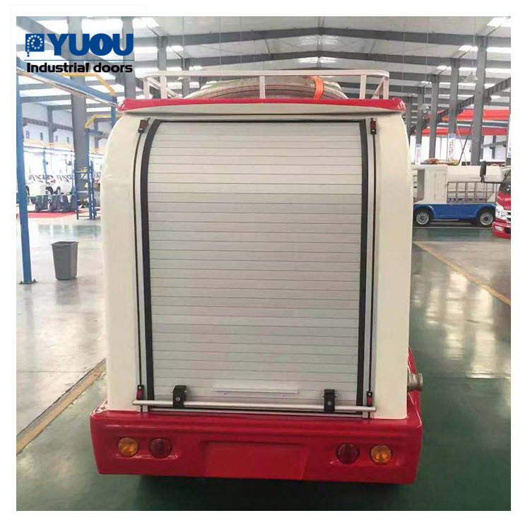 Roller shutter door for truck